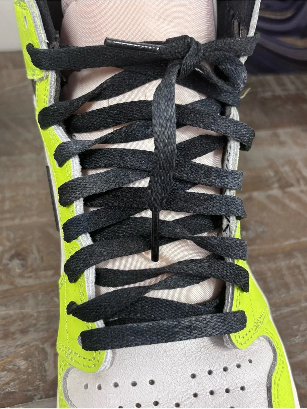 Nike Air Jordan 1 Retro High OG Volt Visionaire Leather Sneaker in Neon Green